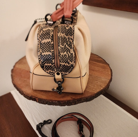 Coach Lane Satchel w/Colorblock and Snakeskin Detail NWT - Picture 2 of 8